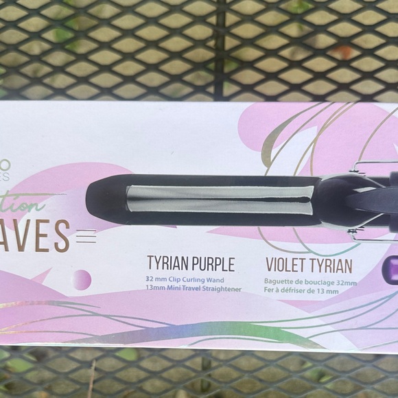 NWT. Almost Famous Limited Edition Hair Curler - Violet Tyrian - Picture 3 of 16